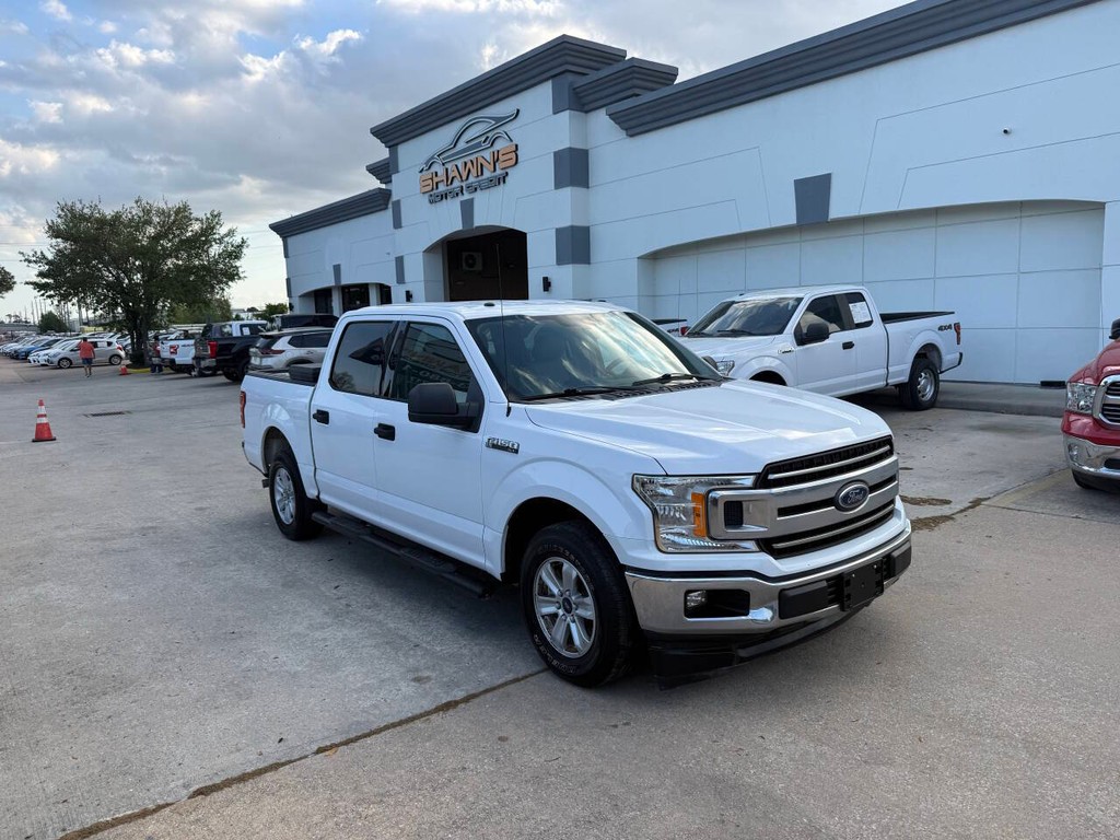 Ford F-150 Vehicle Full-screen Gallery Image 02