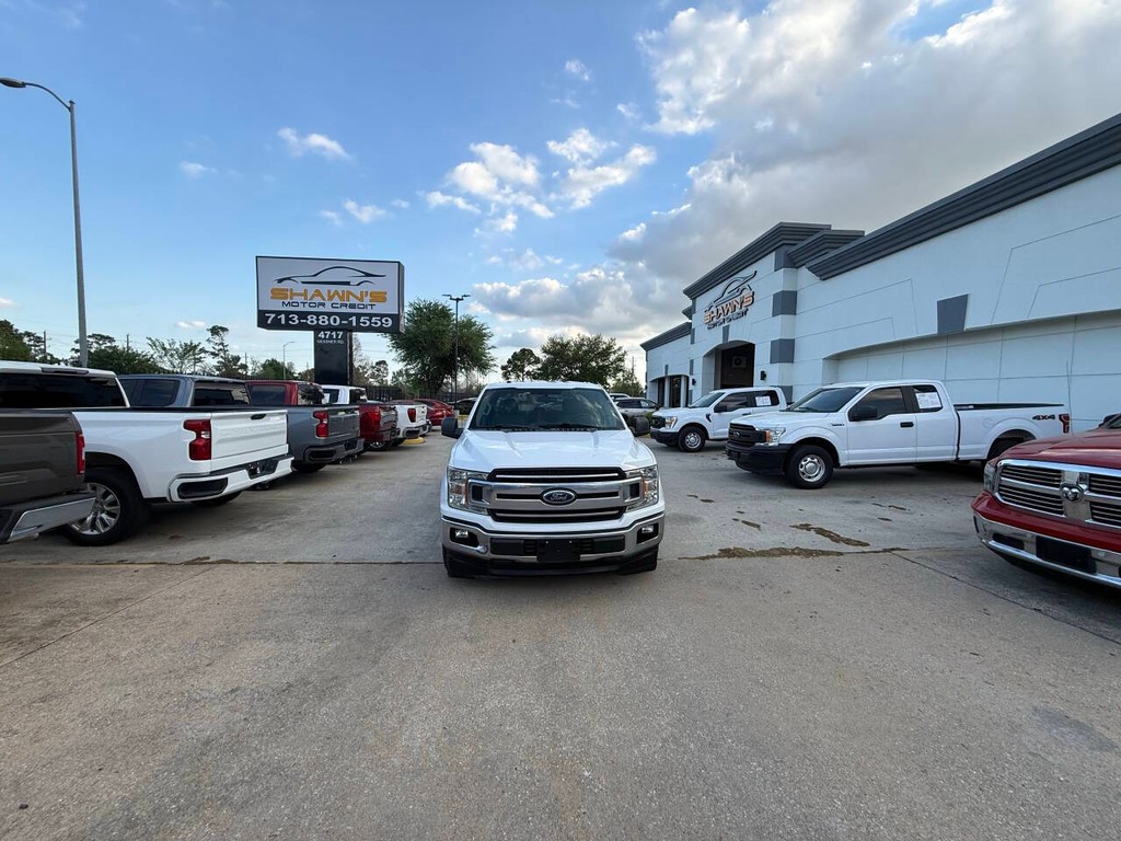 Ford F-150 Vehicle Full-screen Gallery Image 41