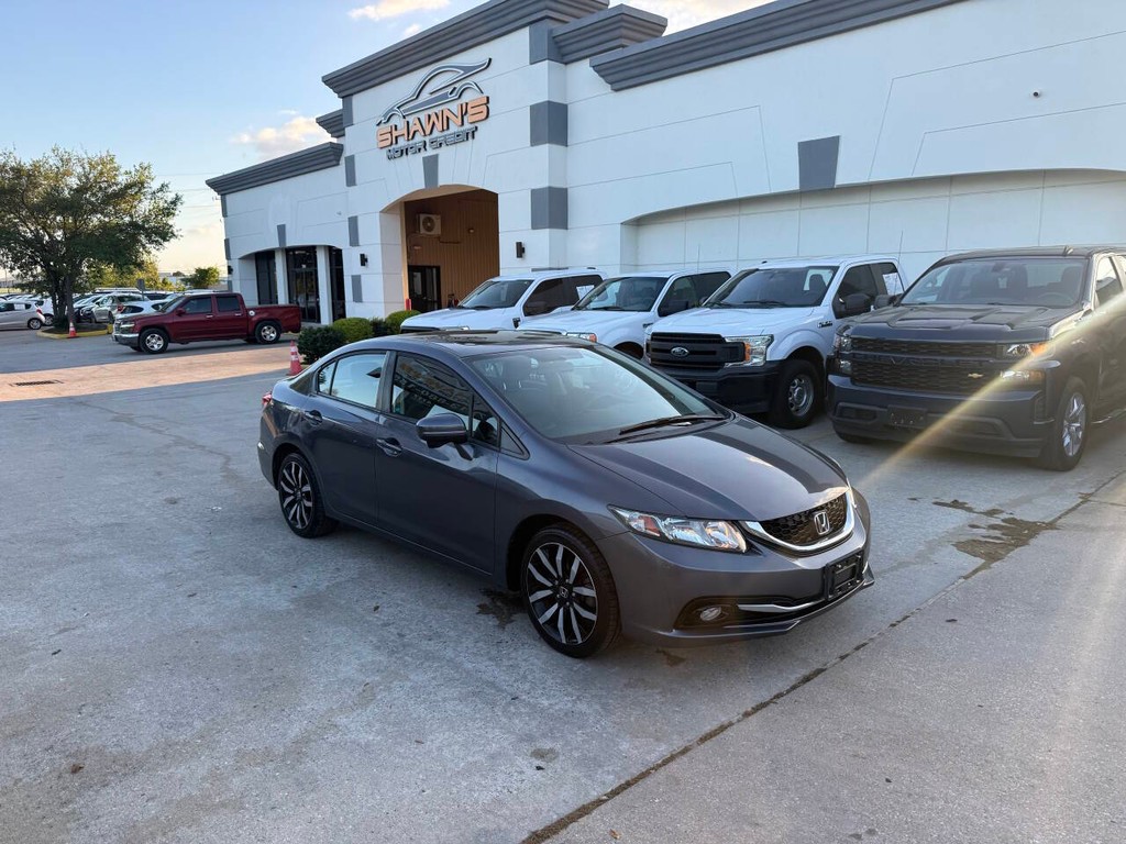 Honda Civic Sedan Vehicle Full-screen Gallery Image 02