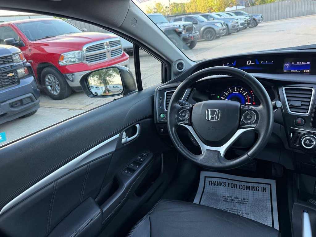 Honda Civic Sedan Vehicle Full-screen Gallery Image 19