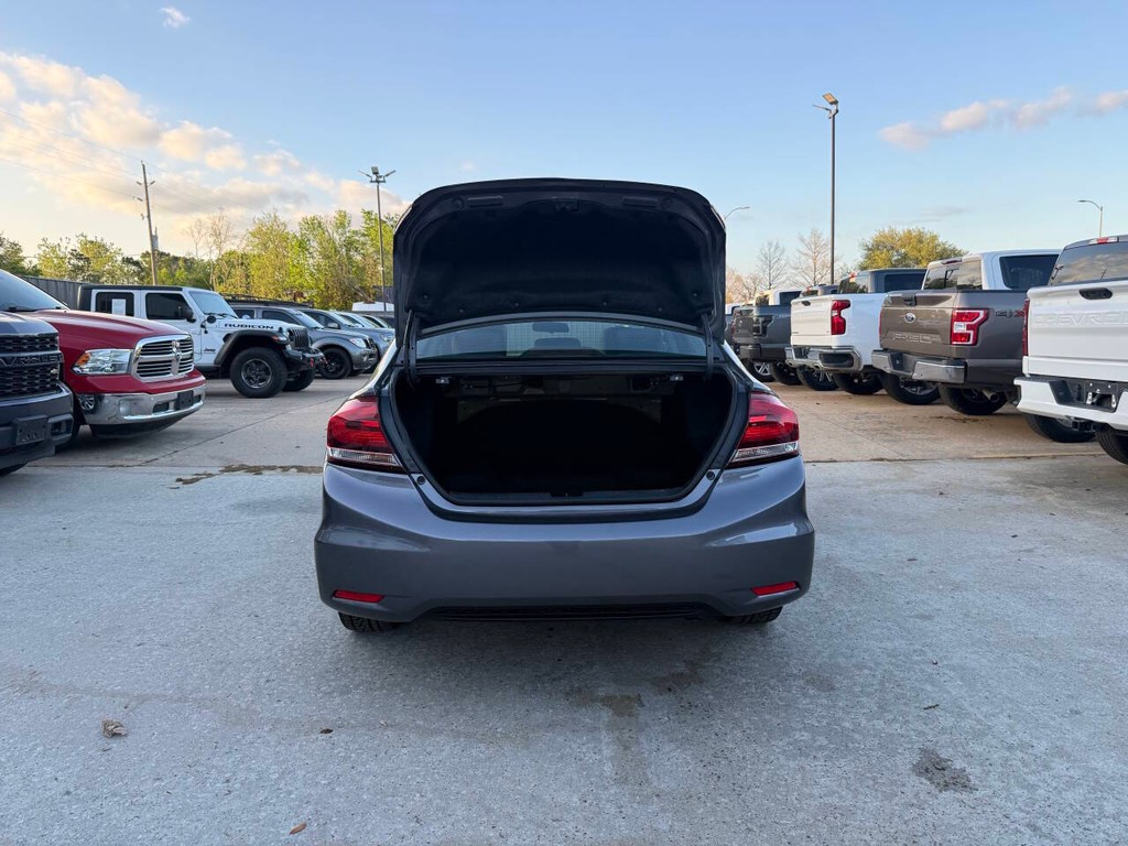 Honda Civic Sedan Vehicle Full-screen Gallery Image 39