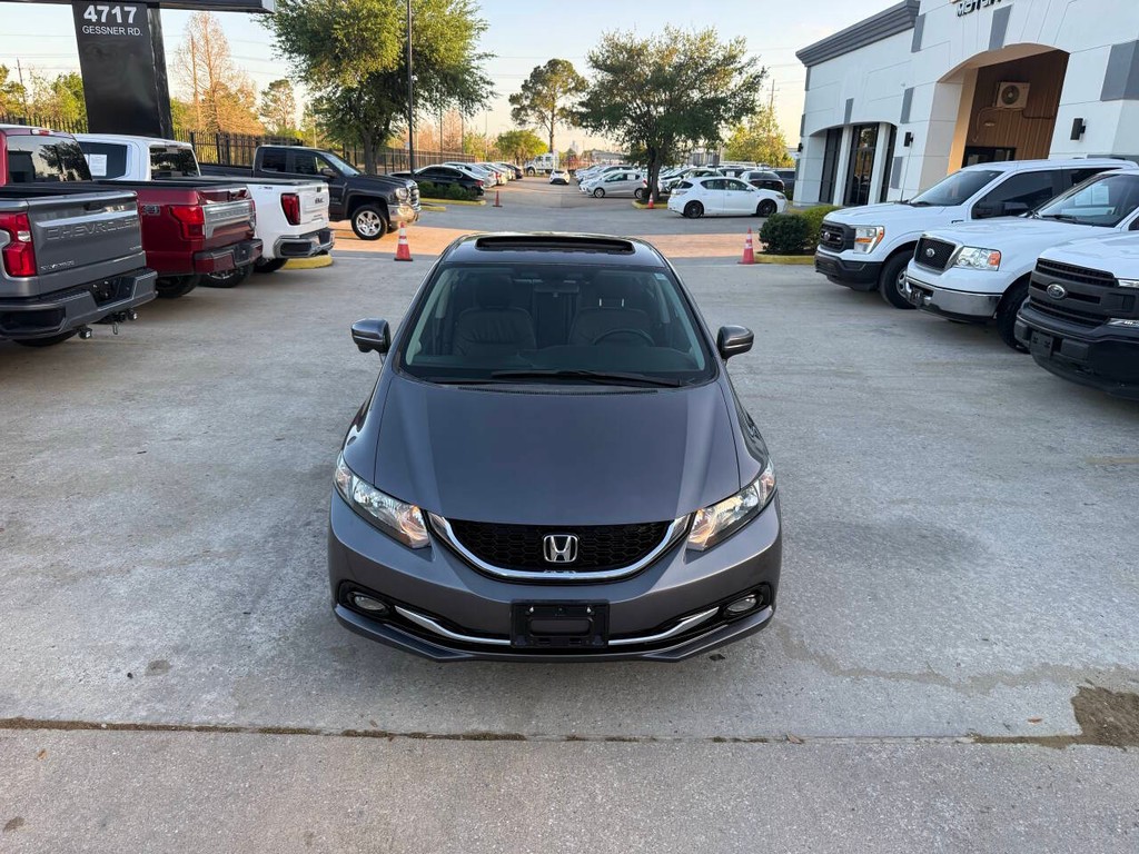 Honda Civic Sedan Vehicle Full-screen Gallery Image 41