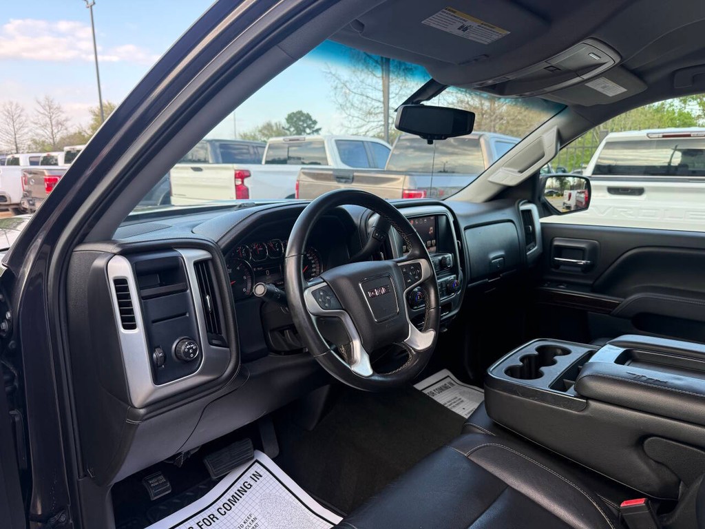 GMC Sierra 1500 Vehicle Full-screen Gallery Image 06
