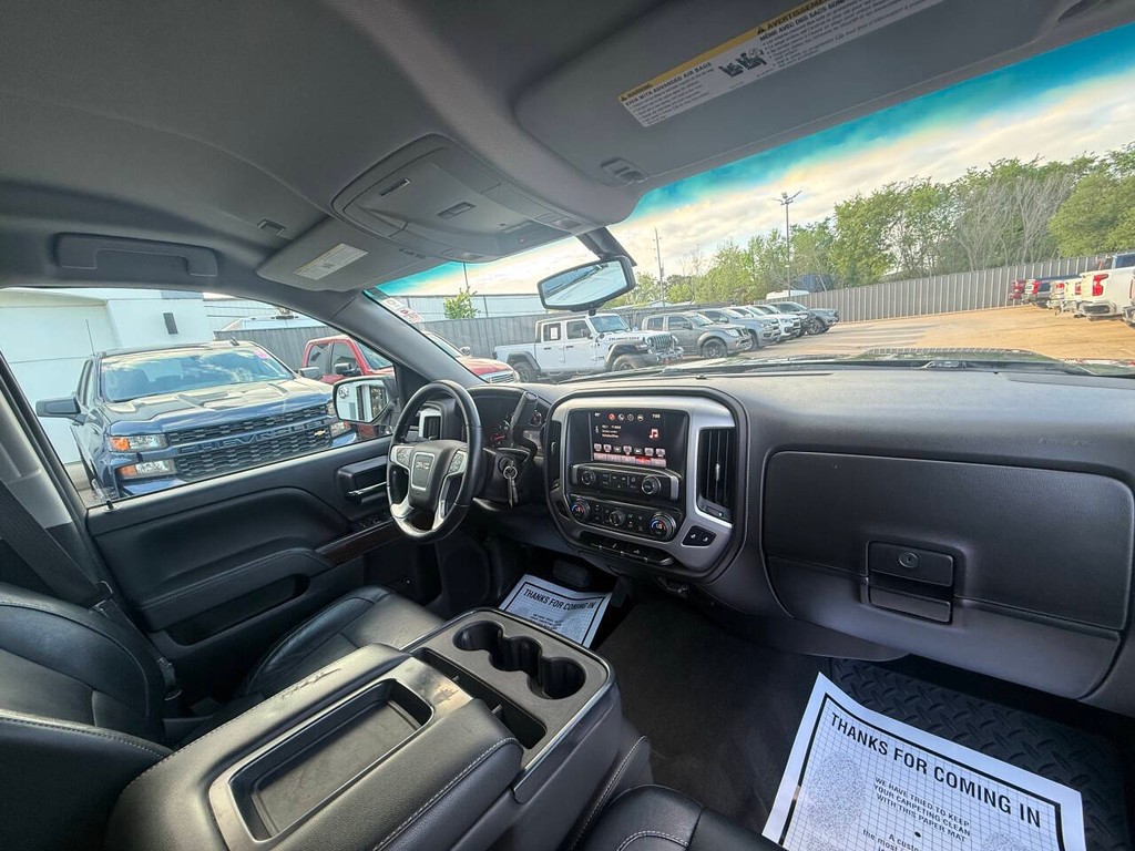 GMC Sierra 1500 Vehicle Full-screen Gallery Image 18