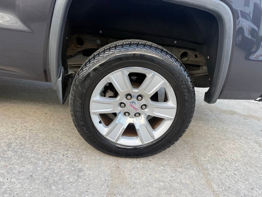 GMC Sierra 1500 Vehicle Full-screen Gallery Image 30