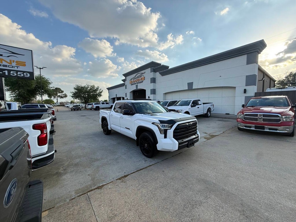 Toyota Tundra 4WD Vehicle Full-screen Gallery Image 45