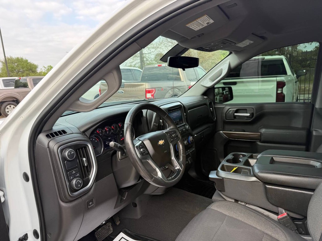 Chevrolet Silverado 1500 Vehicle Full-screen Gallery Image 06