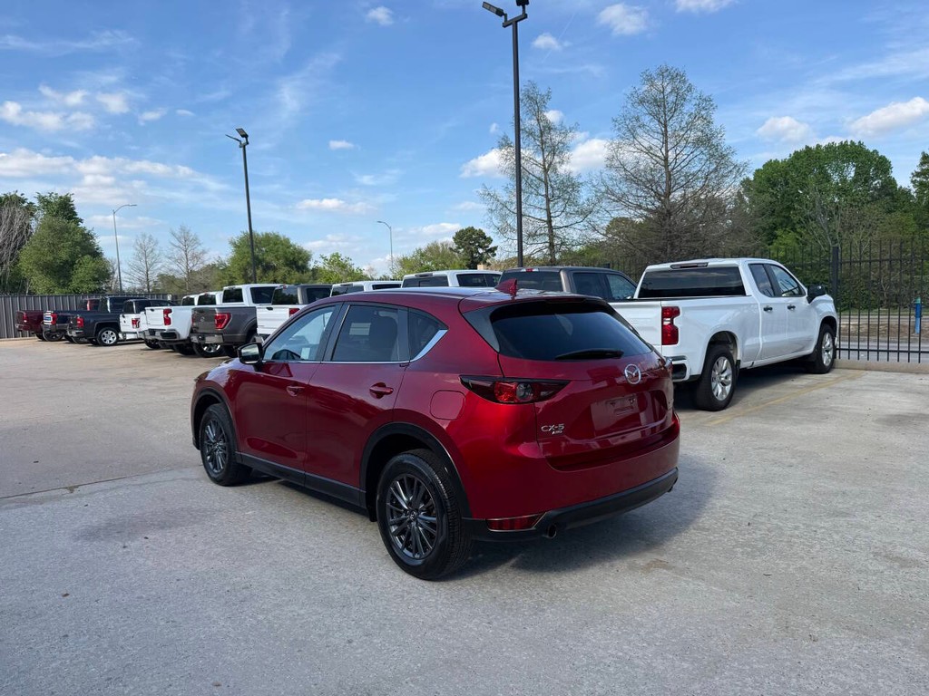 Mazda CX-5 Vehicle Full-screen Gallery Image 04