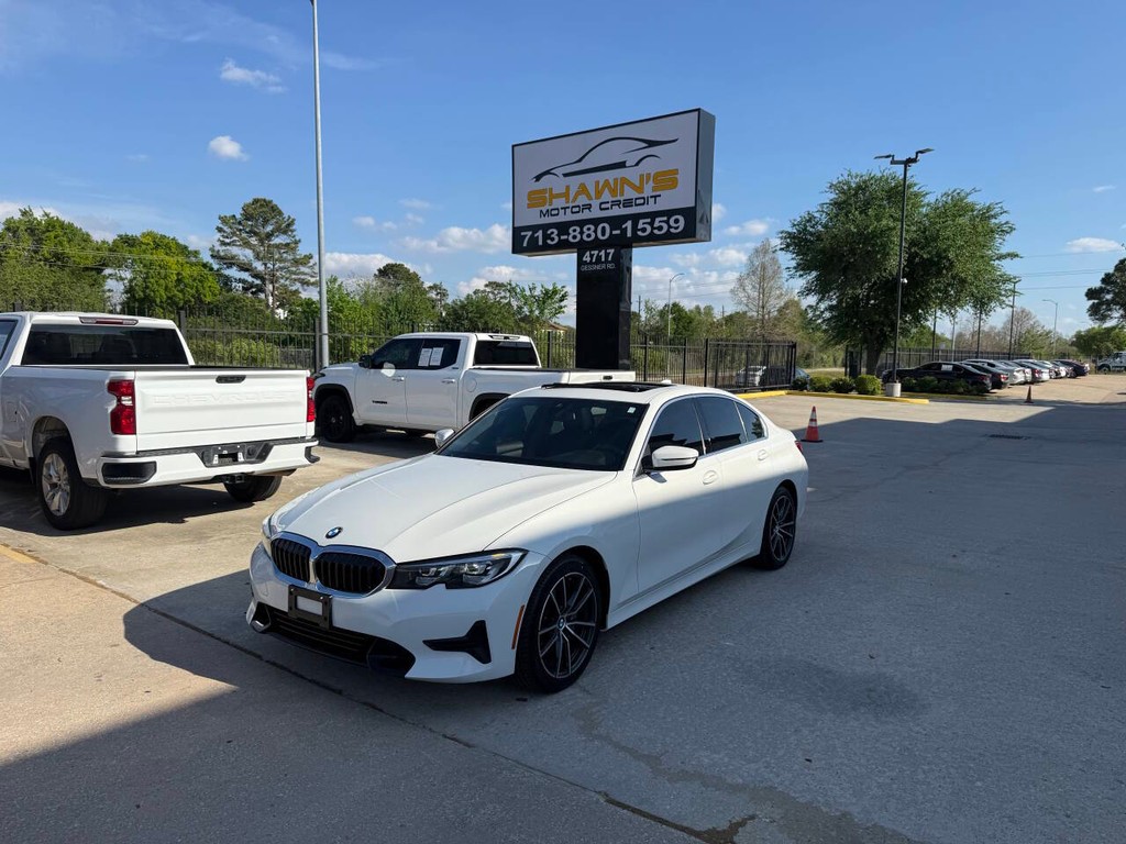 BMW 3 Series Vehicle Full-screen Gallery Image 43