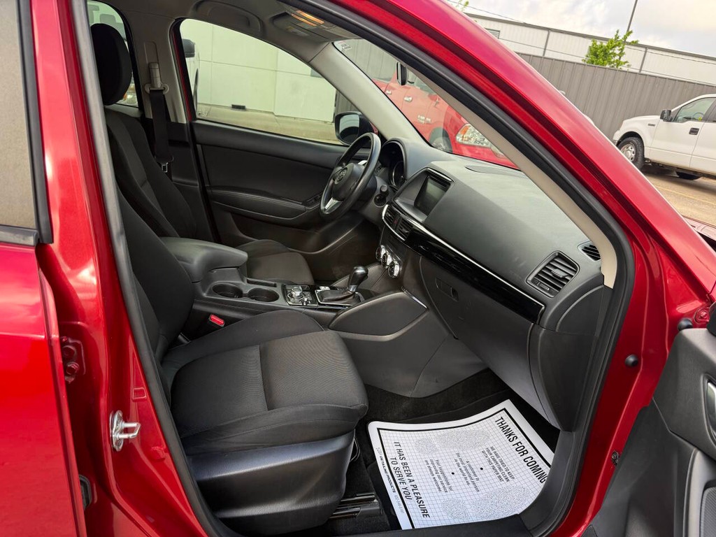 Mazda CX-5 Vehicle Full-screen Gallery Image 10