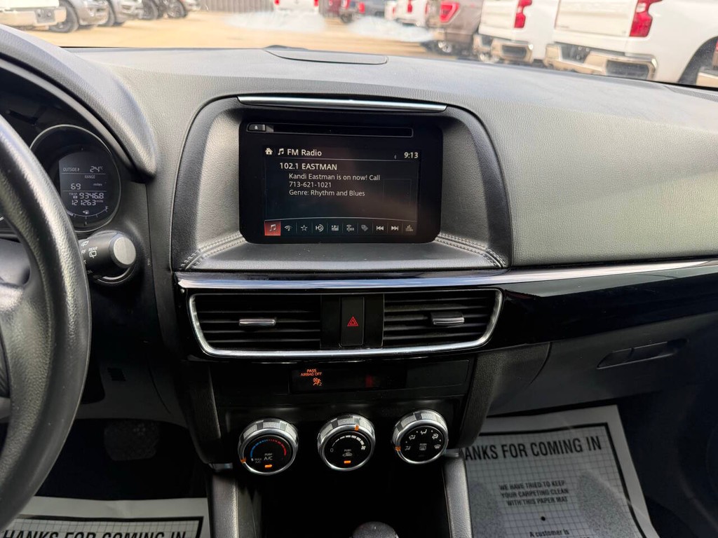 Mazda CX-5 Vehicle Full-screen Gallery Image 25