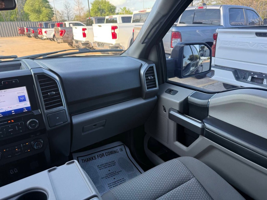 Ford F-150 Vehicle Full-screen Gallery Image 20