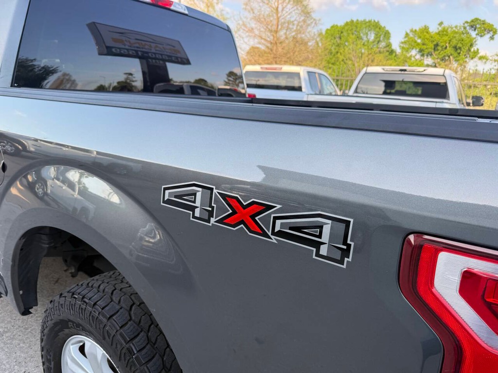 Ford F-150 Vehicle Full-screen Gallery Image 36