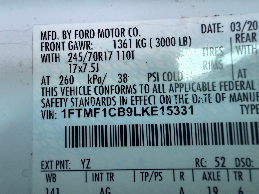 Ford F-150 Vehicle Full-screen Gallery Image 26