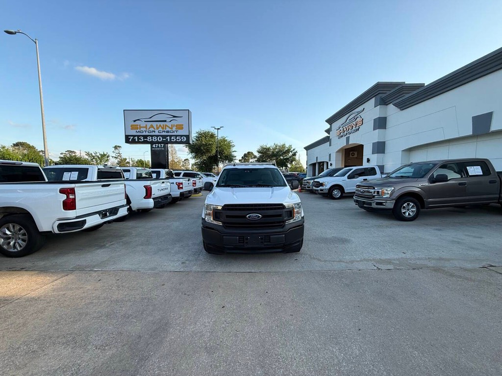 Ford F-150 Vehicle Full-screen Gallery Image 35