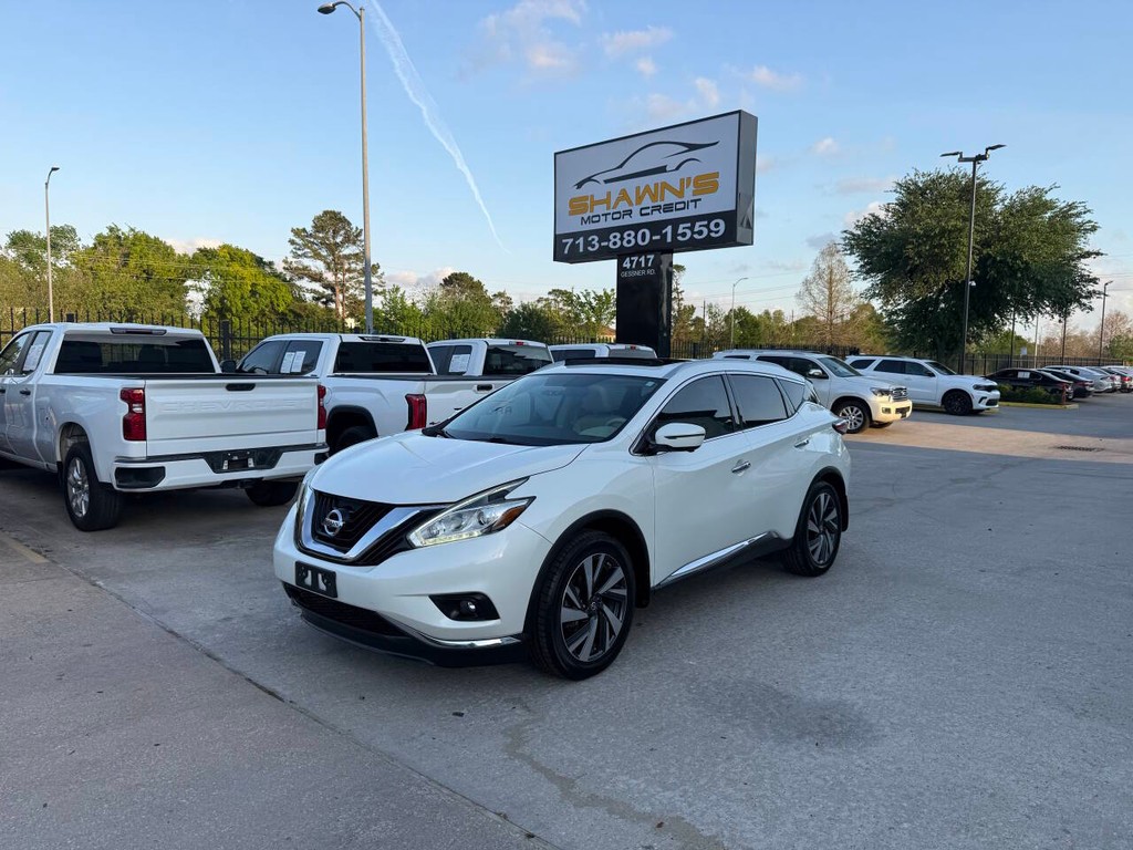 Nissan Murano Vehicle Full-screen Gallery Image 03