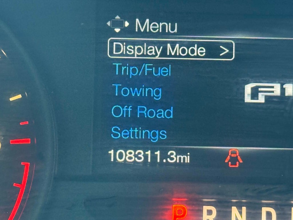 Ford F-150 Vehicle Full-screen Gallery Image 29