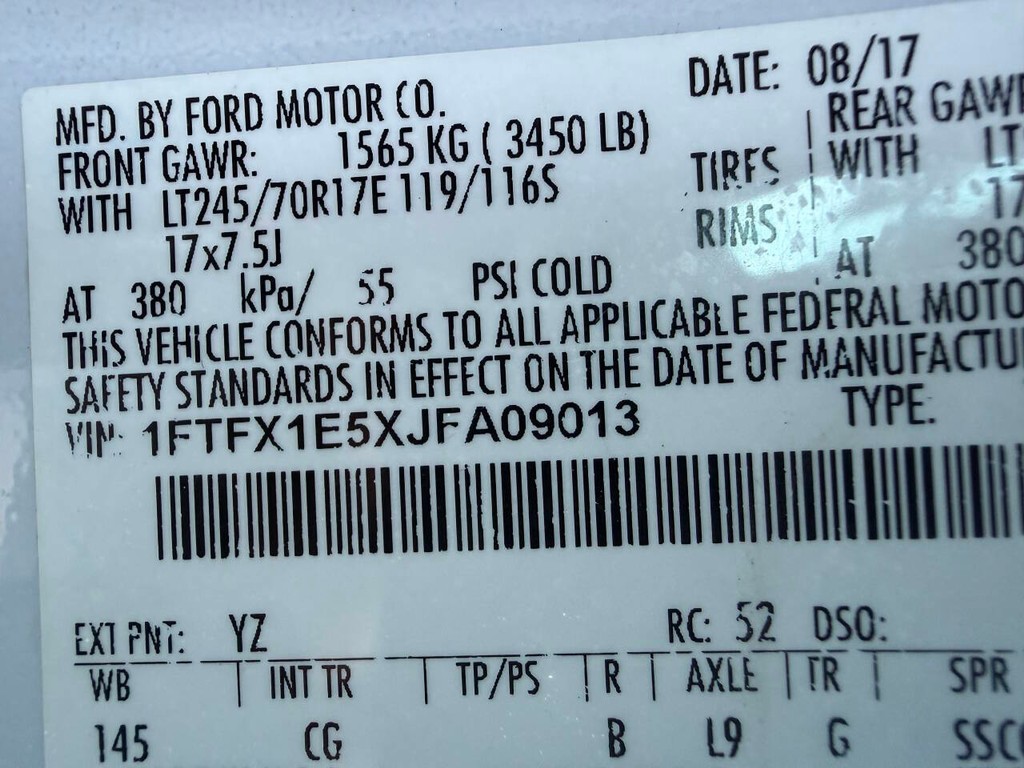 Ford F-150 Vehicle Full-screen Gallery Image 30