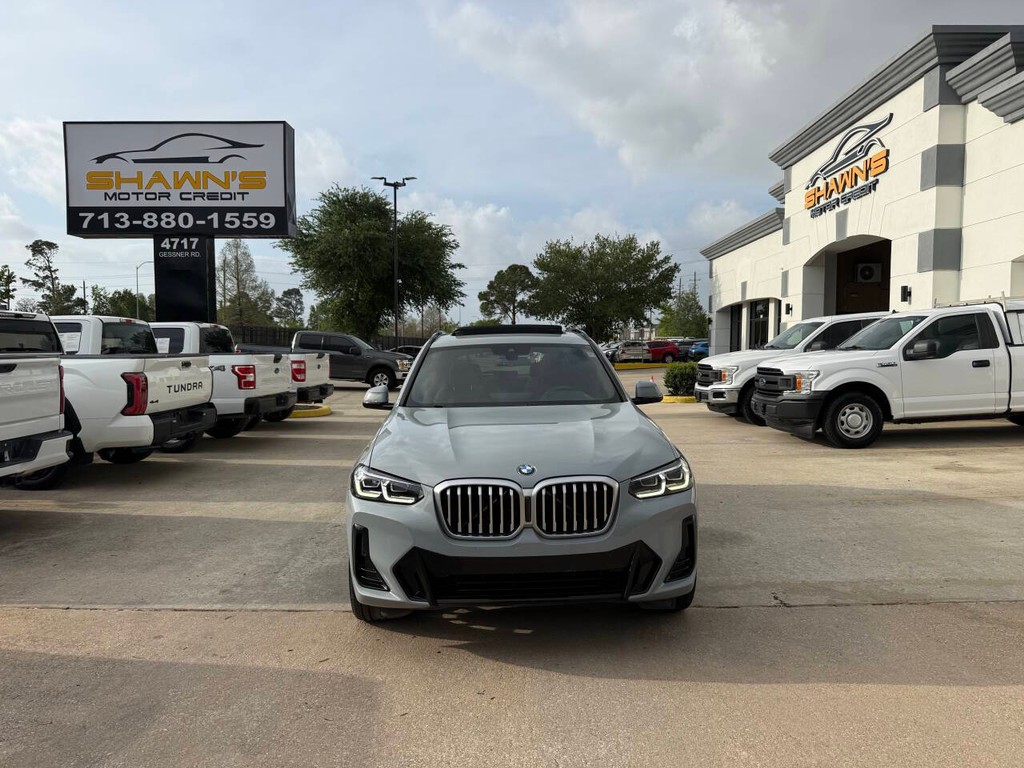 BMW X3 Vehicle Full-screen Gallery Image 42