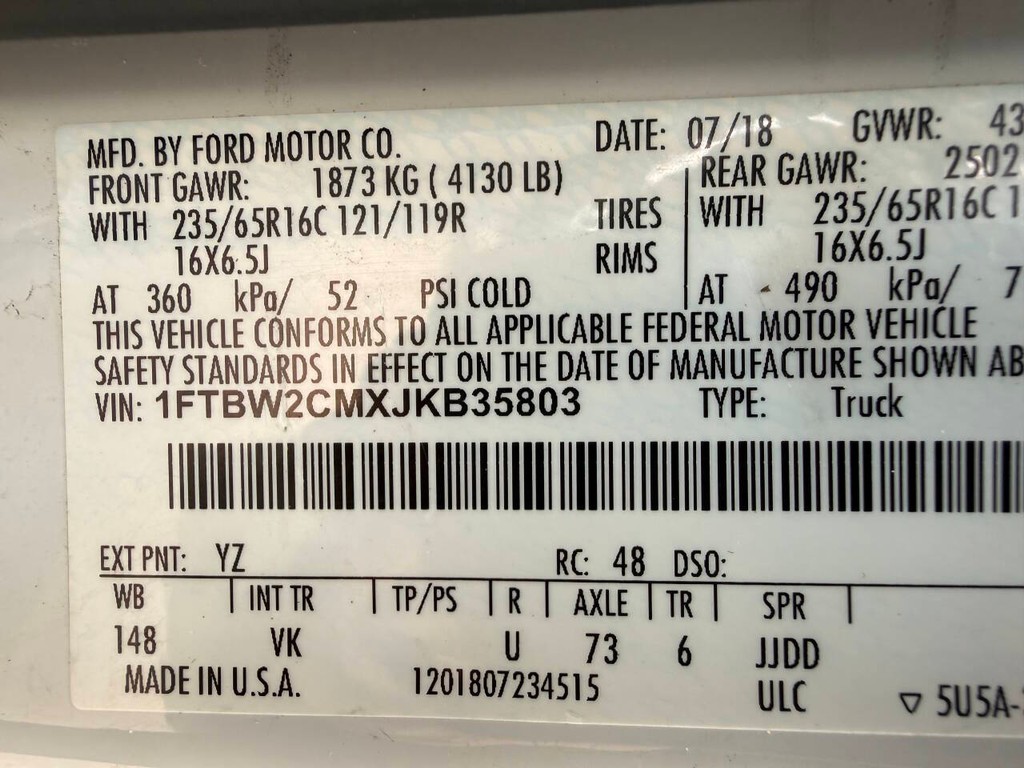 Ford Transit Van Vehicle Full-screen Gallery Image 29