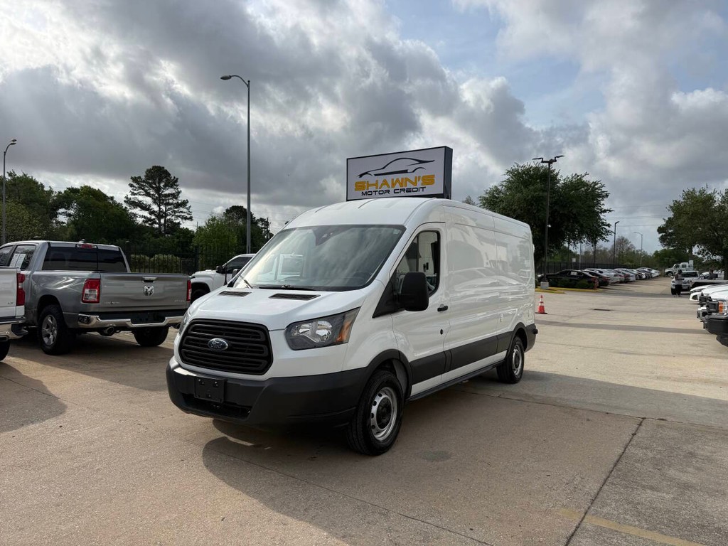 Ford Transit Van Vehicle Full-screen Gallery Image 39