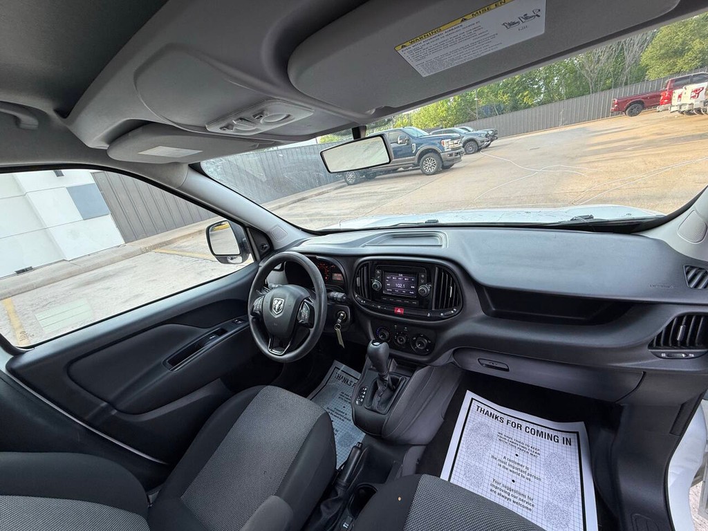 Ram ProMaster City Cargo Van Vehicle Full-screen Gallery Image 13