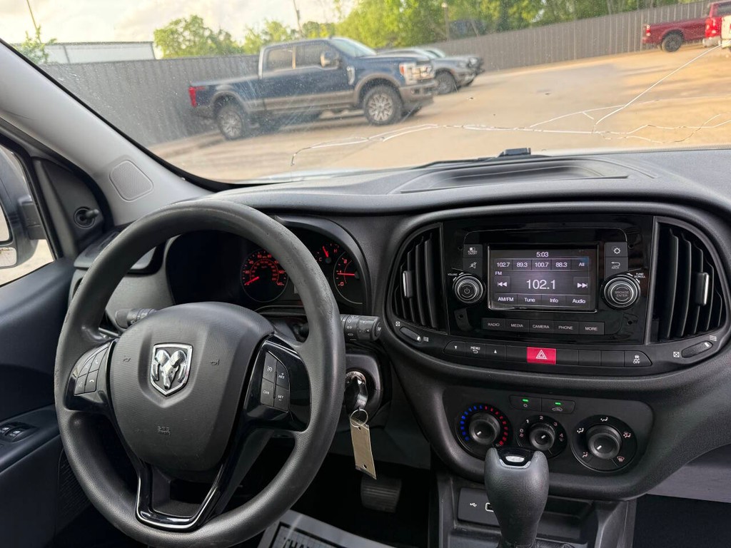 Ram ProMaster City Cargo Van Vehicle Full-screen Gallery Image 14