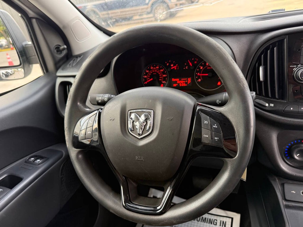 Ram ProMaster City Cargo Van Vehicle Full-screen Gallery Image 15