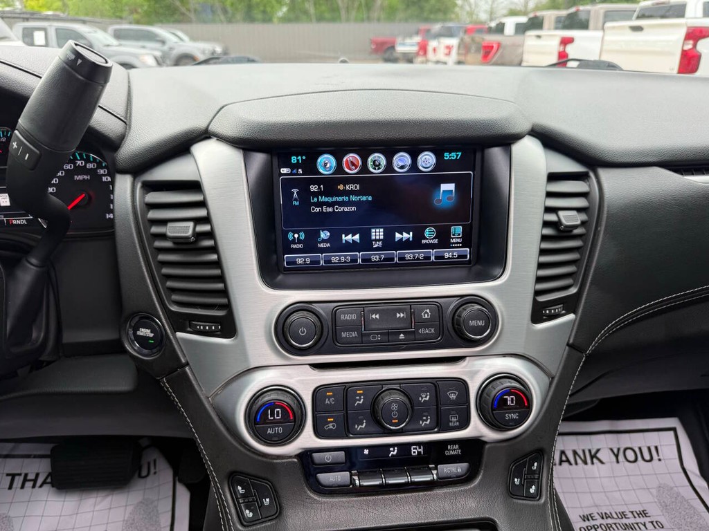 GMC Yukon Vehicle Full-screen Gallery Image 26