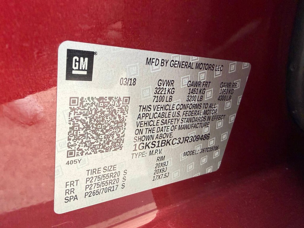 GMC Yukon Vehicle Full-screen Gallery Image 36