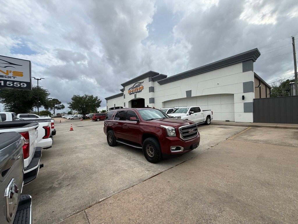 GMC Yukon Vehicle Full-screen Gallery Image 47