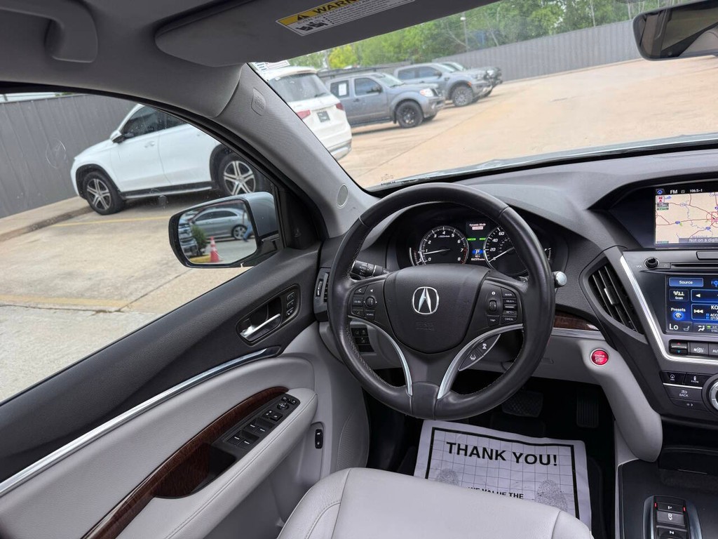 Acura MDX Vehicle Full-screen Gallery Image 21