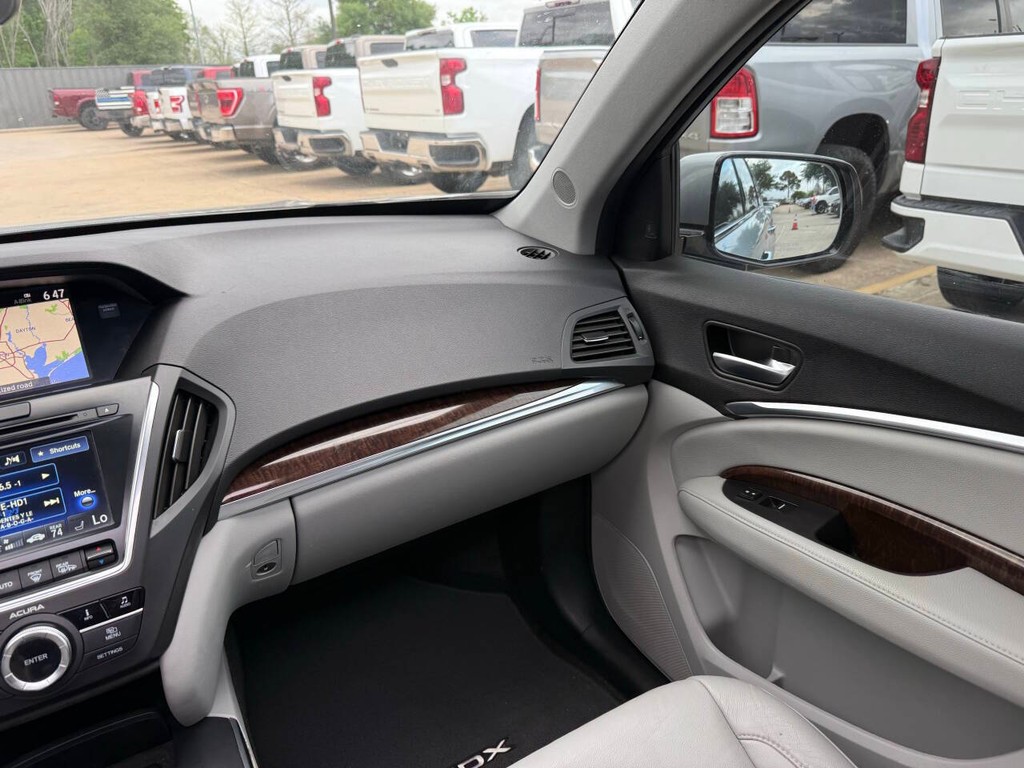 Acura MDX Vehicle Full-screen Gallery Image 22