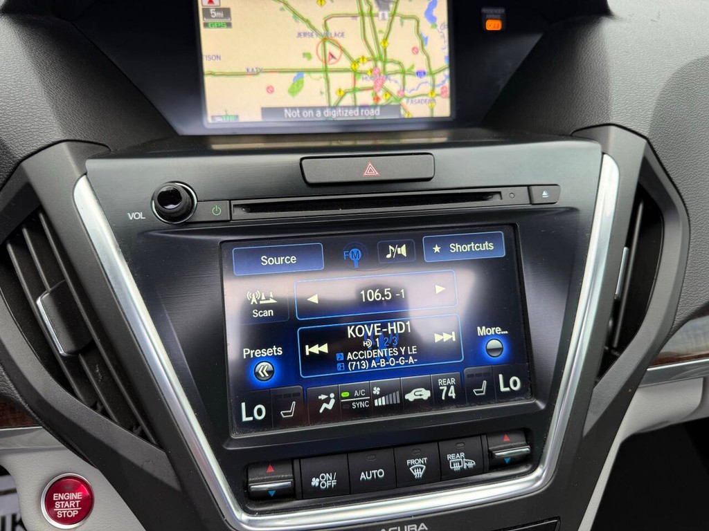 Acura MDX Vehicle Full-screen Gallery Image 32