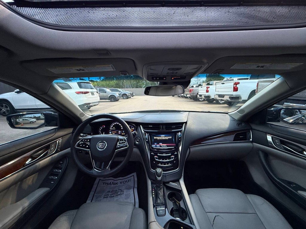 Cadillac CTS Vehicle Full-screen Gallery Image 18