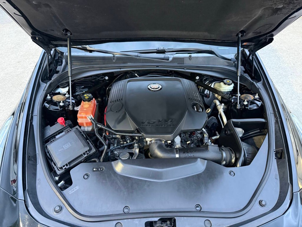 Cadillac CTS Vehicle Full-screen Gallery Image 34