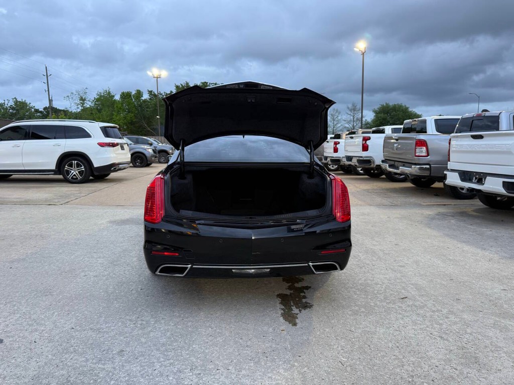 Cadillac CTS Vehicle Full-screen Gallery Image 36