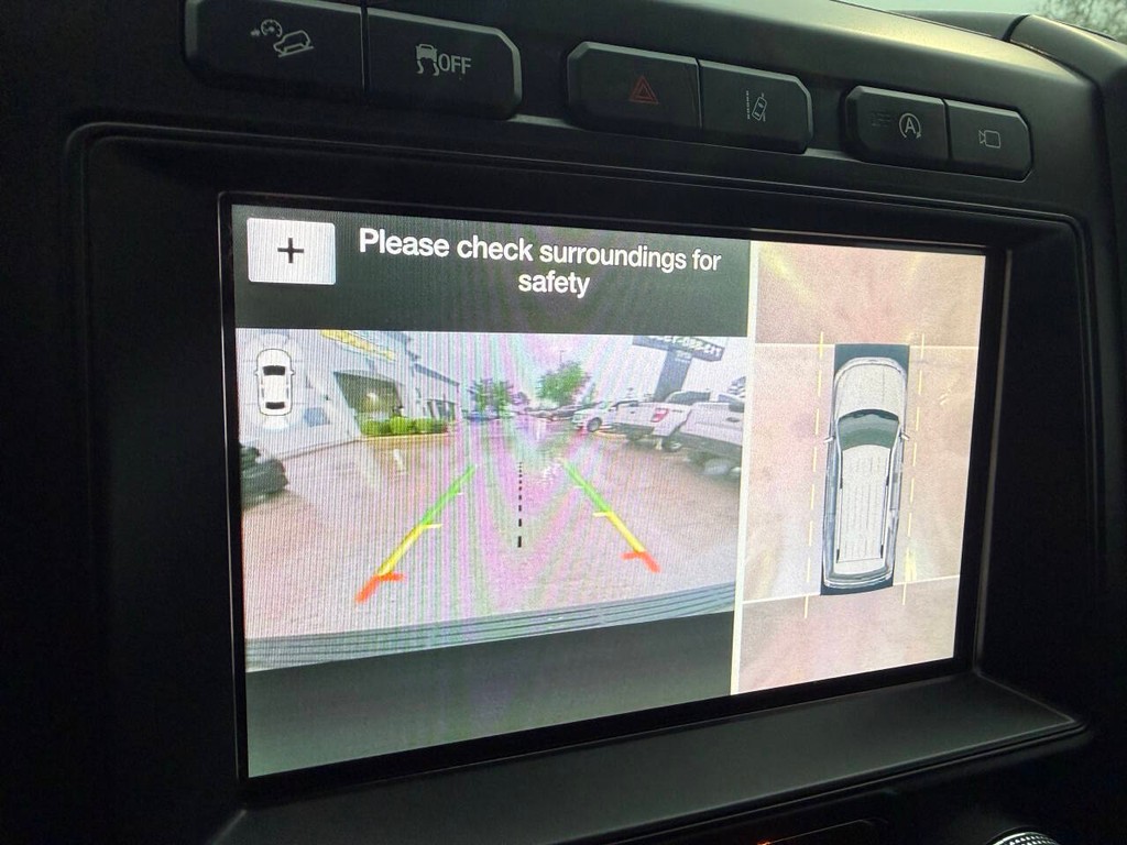 Ford Expedition Vehicle Full-screen Gallery Image 28