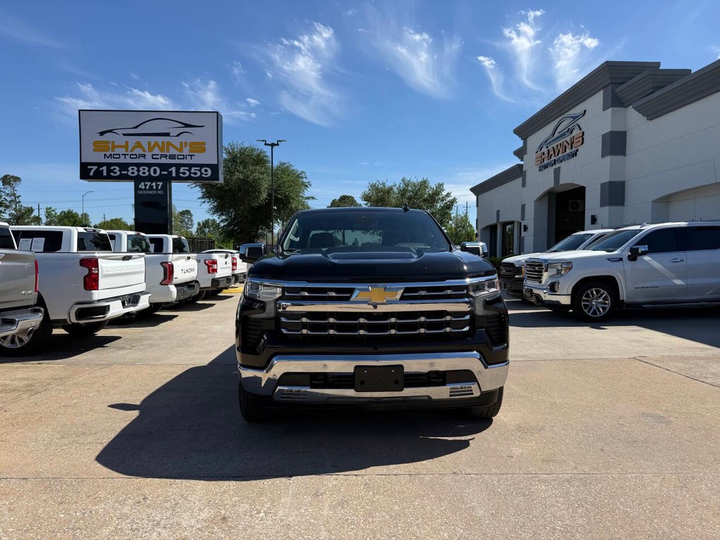 Chevrolet Silverado 1500 Vehicle Full-screen Gallery Image 40