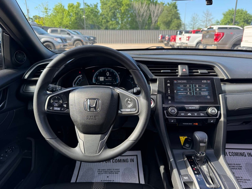 Honda Civic Hatchback Vehicle Full-screen Gallery Image 21