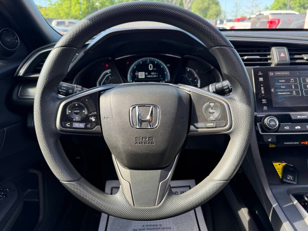 Honda Civic Hatchback Vehicle Full-screen Gallery Image 22