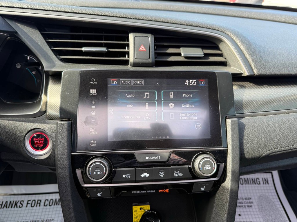 Honda Civic Hatchback Vehicle Full-screen Gallery Image 24