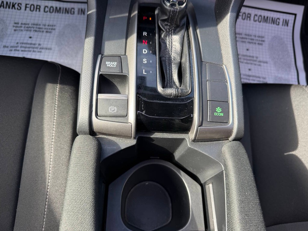 Honda Civic Hatchback Vehicle Full-screen Gallery Image 29