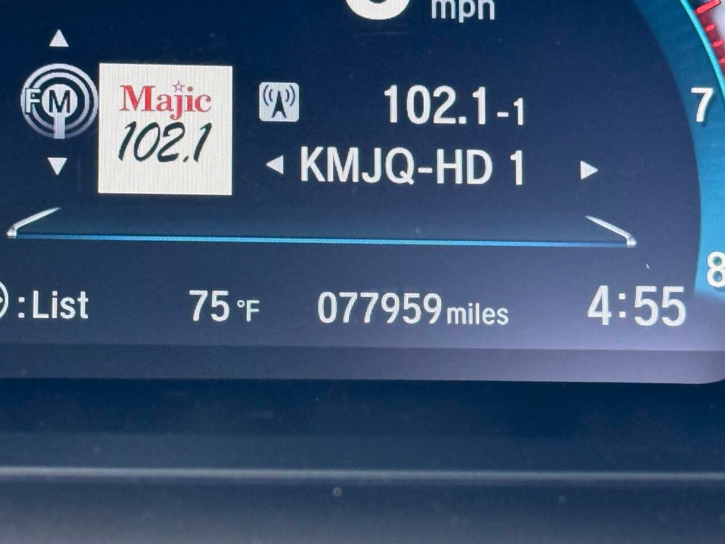 Honda Civic Hatchback Vehicle Full-screen Gallery Image 33