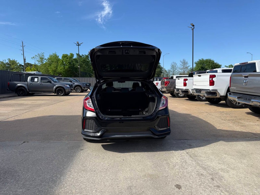 Honda Civic Hatchback Vehicle Full-screen Gallery Image 37