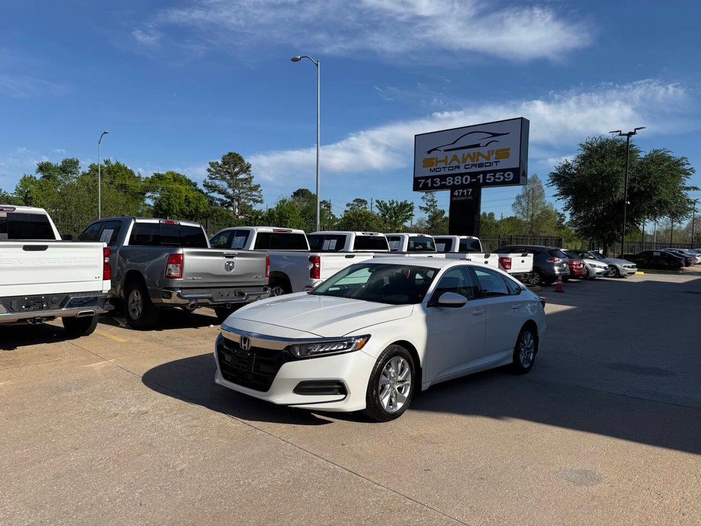 Honda Accord Sedan Vehicle Full-screen Gallery Image 39