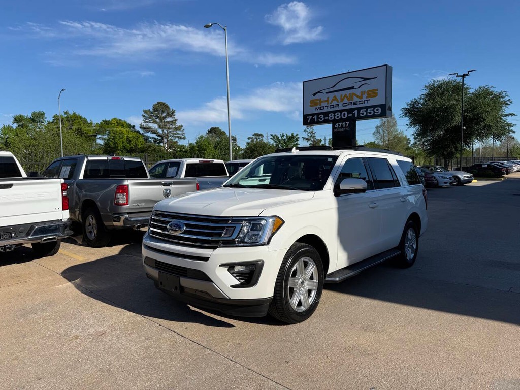 Ford Expedition Vehicle Full-screen Gallery Image 03