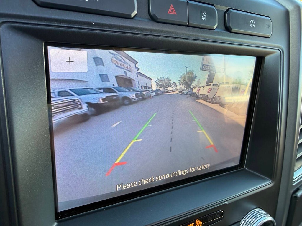 Ford Expedition Vehicle Full-screen Gallery Image 27