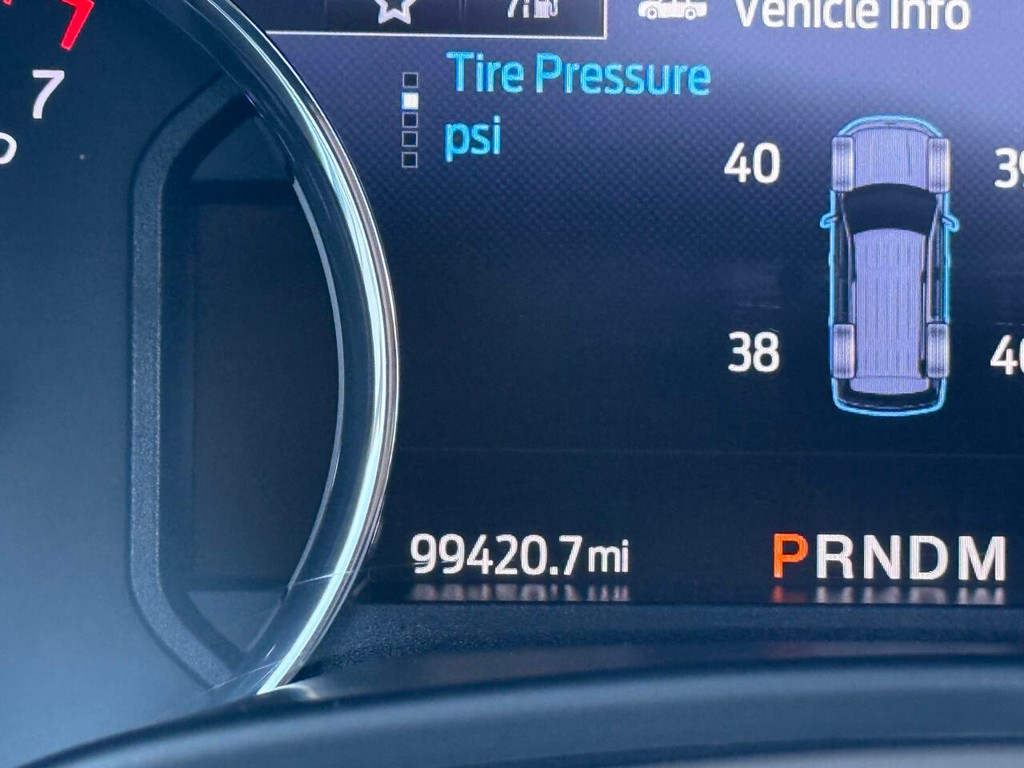 Ford Expedition Vehicle Full-screen Gallery Image 36