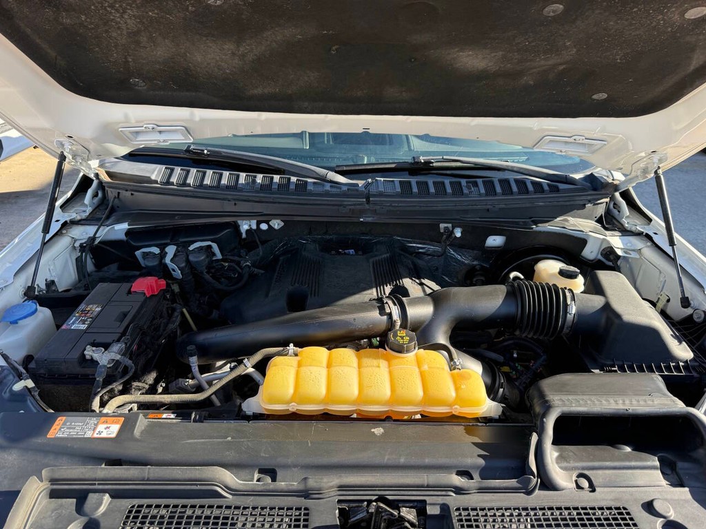 Ford Expedition Vehicle Full-screen Gallery Image 38